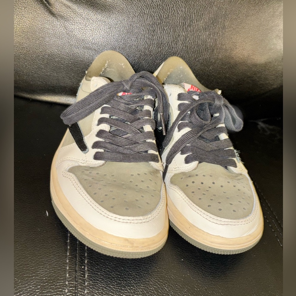 Travis Scott Low OG SP 'Olive' - Olive/Black/White - Picture 6 of 10